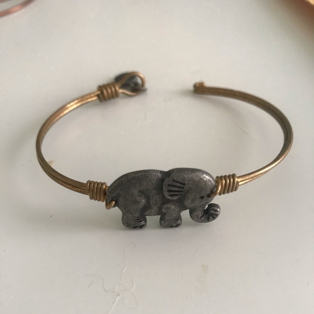 Luca and Dani petite elephant bracelet